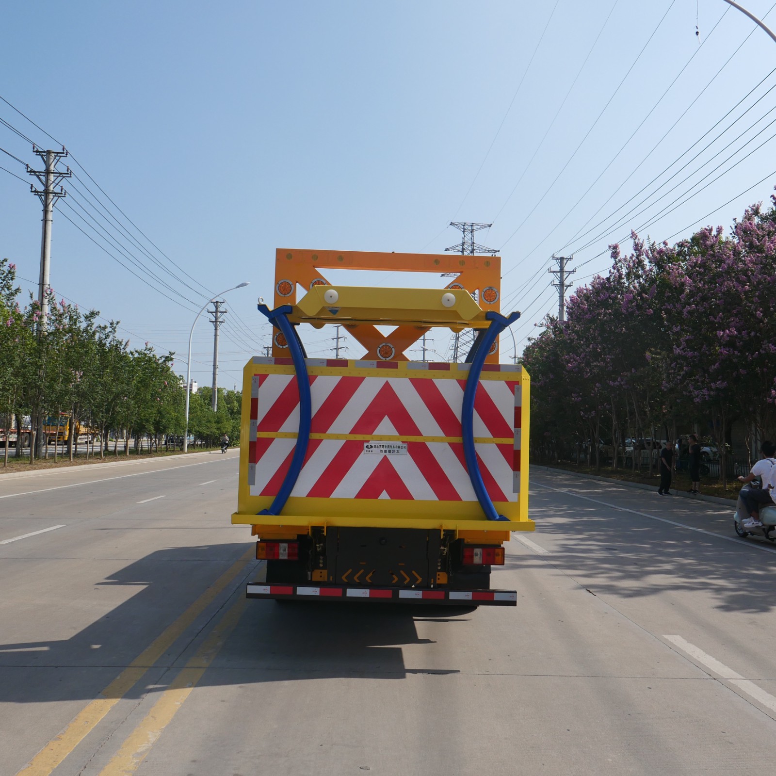 P1093365.JPG be2ecd1bf6938c64f270be1832ca4e93.jpg