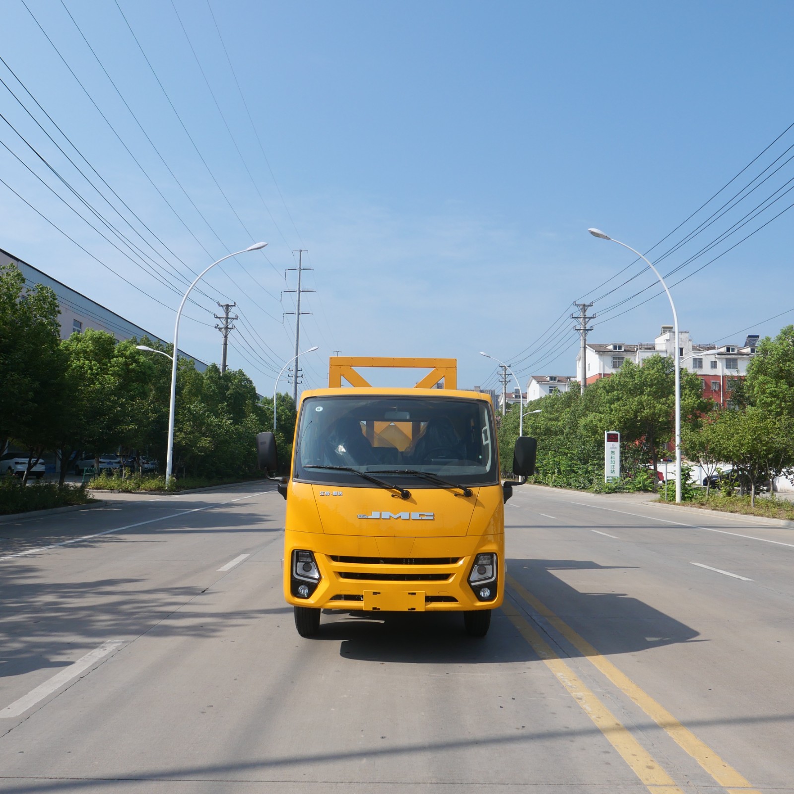 P1093359.JPG c2f2c7336f0e27f9cdd730d3ee4879a3.jpg